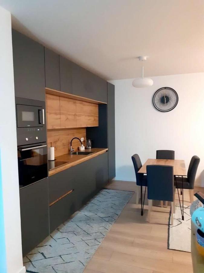 Apartament Banesa Ne Qender Te Pejes Zewnętrze zdjęcie