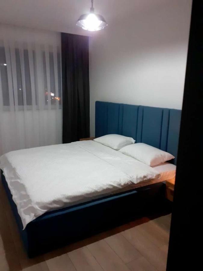 Apartament Banesa Ne Qender Te Pejes Zewnętrze zdjęcie